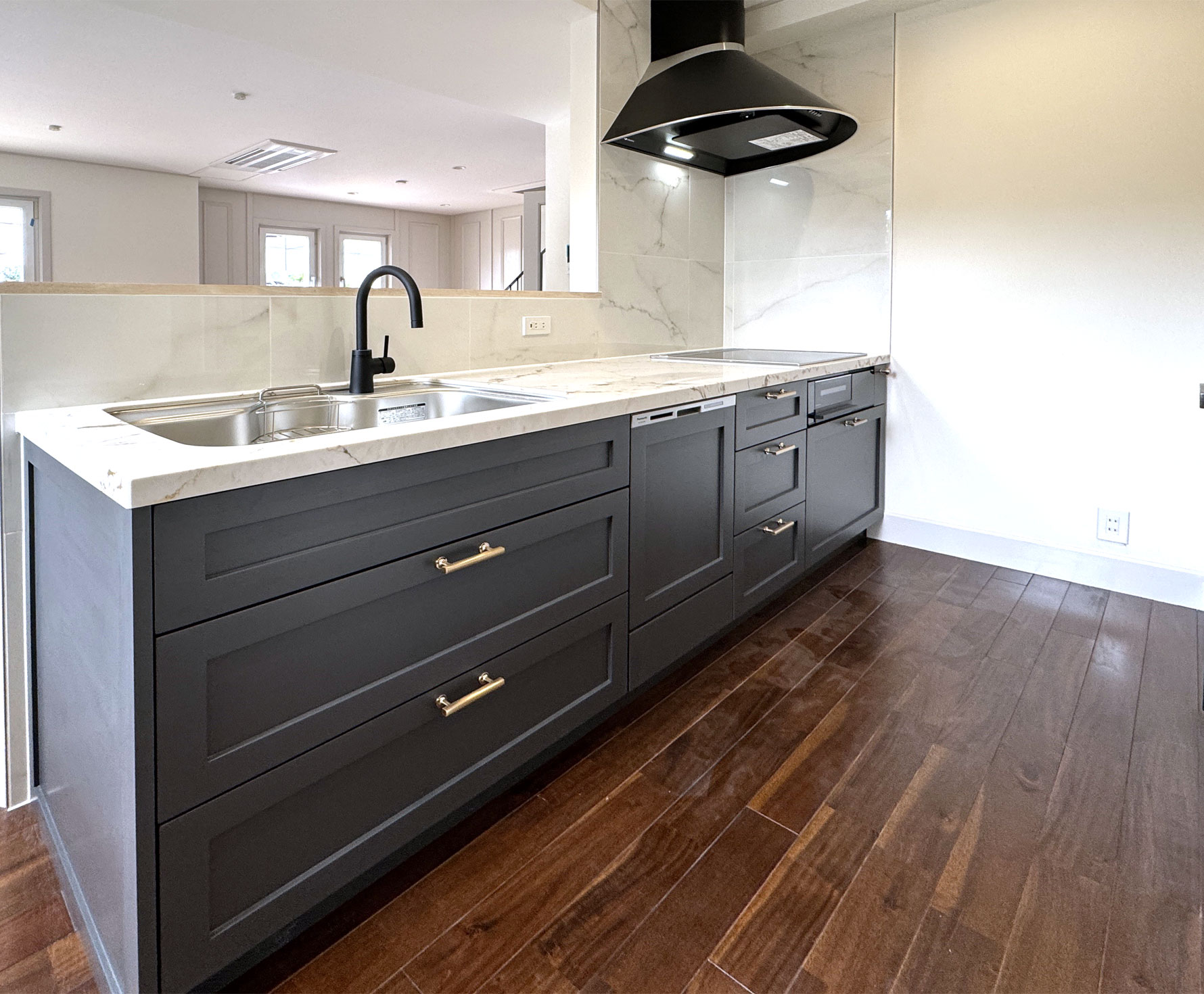 MOK＋ジリオ アリアフィーナ