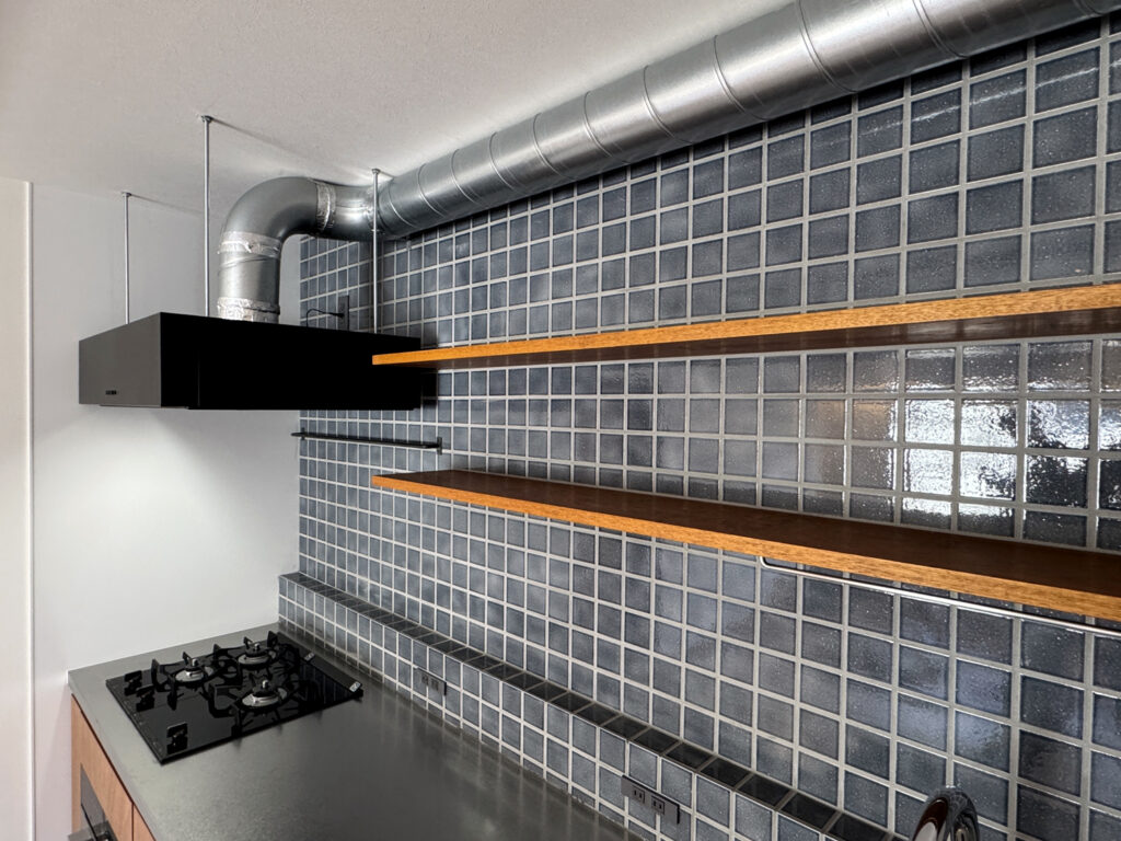 インダストリアル ステンレス天板 造作キッチン